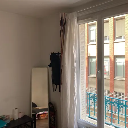 Δωμάτια σε οικογενειακή κατοικία Paris12